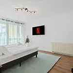 Nexstay Lux Mit Dachterrasse Und Parkplatz