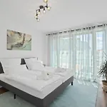 Nexstay Lux Mit Dachterrasse Und Parkplatz Apartamento