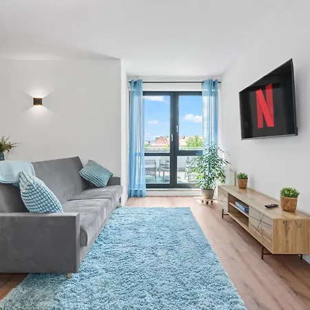 Apartment Nexstay Lux Mit Dachterrasse Und Parkplatz Neumarkt in der Oberpfalz